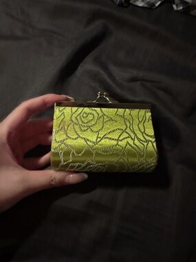 Lime Green Floral Kiss-Lock Coin Purse